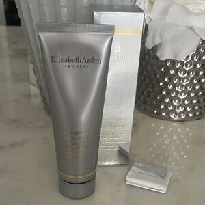 Elizabeth Arden Superstart probiotics cleanser whip to clay